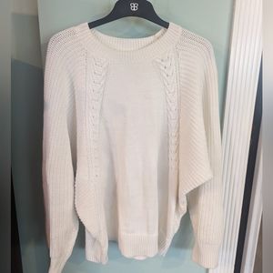 Large Cabincore Vera Wang white sweater